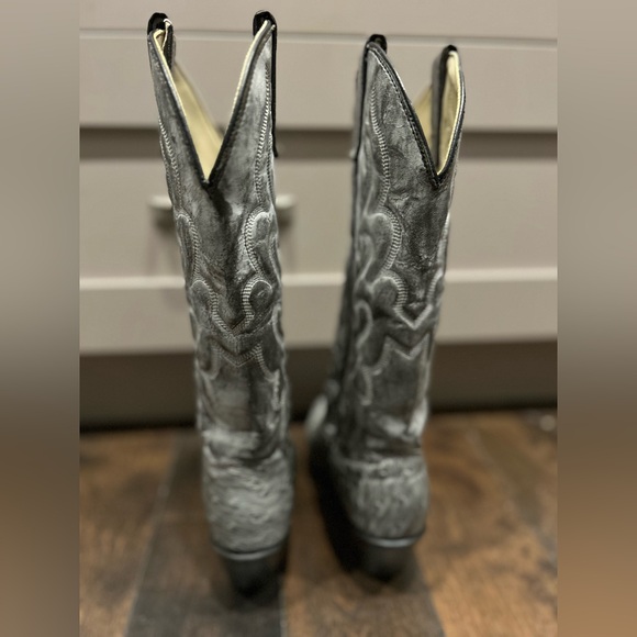 Vintage Gray Ostrich Leather Cowboy Boots | Women’s 6.5 | Tony Lama Style - Picture 12 of 15